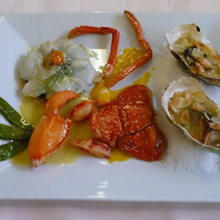 Отель Logis Et Restaurant Le Ratelier 2*